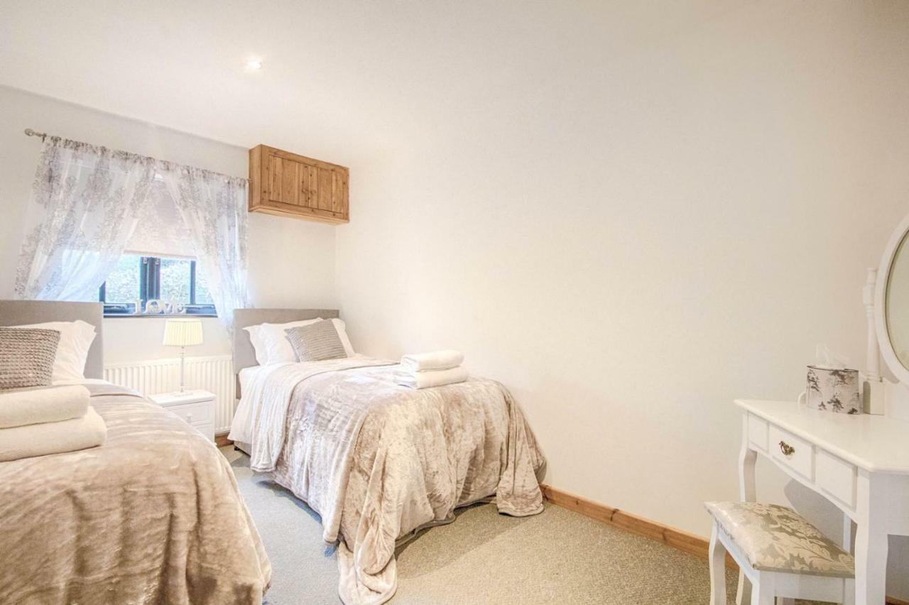 Hotel Highgate Annexe Takeley Esterno foto